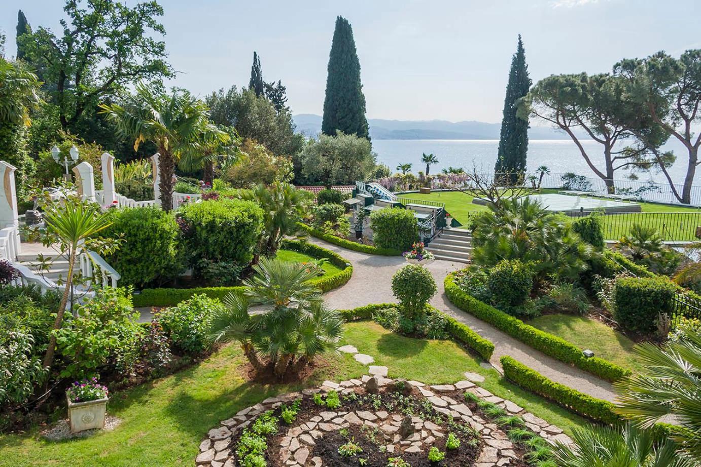 Hotel Miramar Opatija Luaran gambar