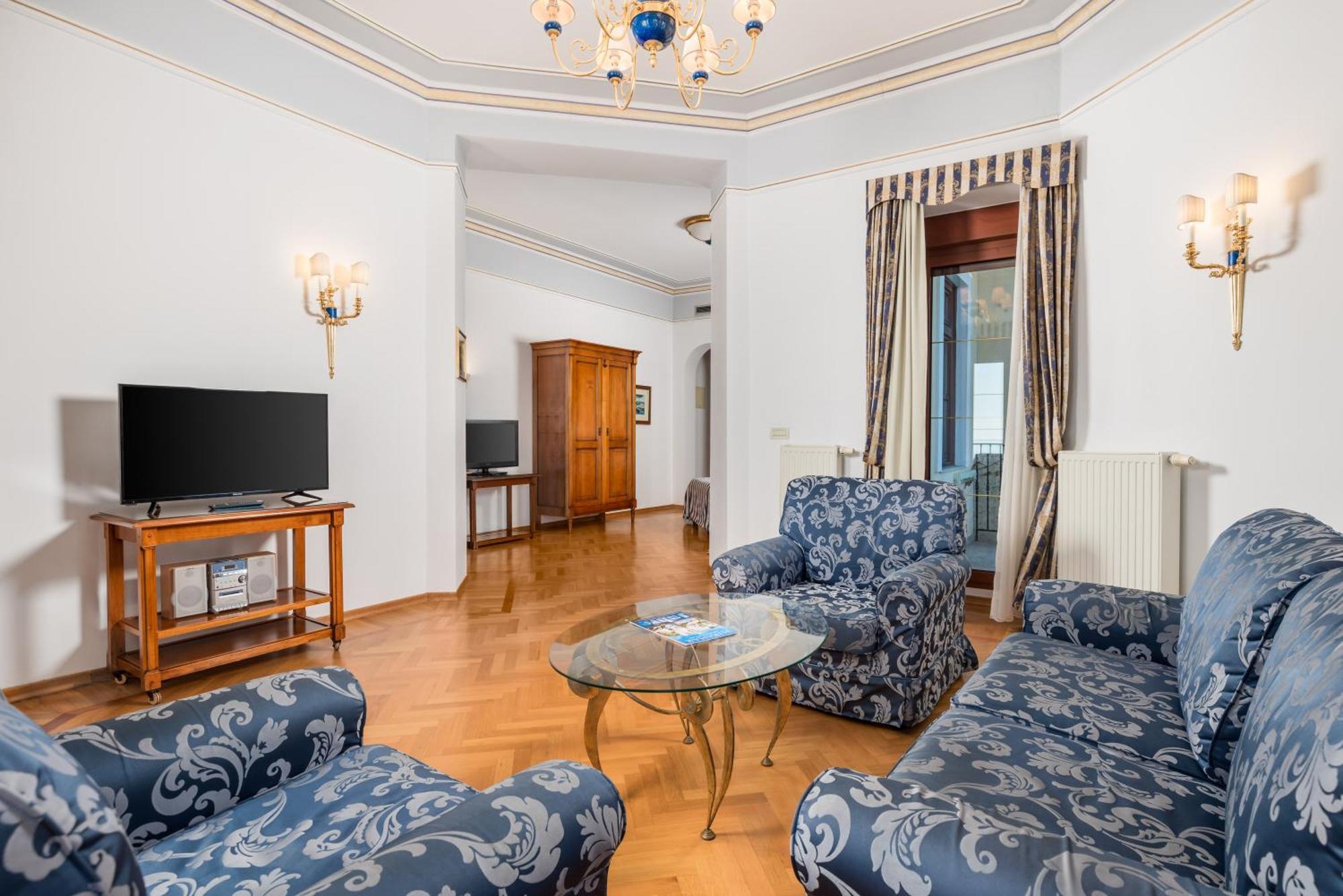 Hotel Miramar Opatija Luaran gambar