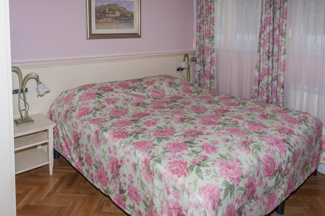 Hotel Miramar Opatija Bilik gambar