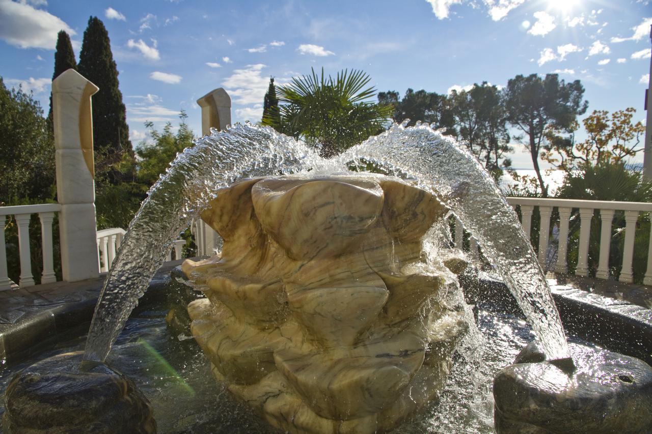 Hotel Miramar Opatija Luaran gambar